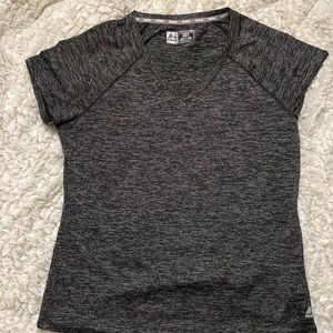 Workout shirt like new